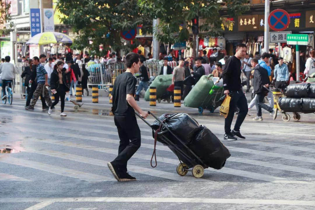 藏身沙河的汕尾街：闹市中渐行渐远的“故乡”