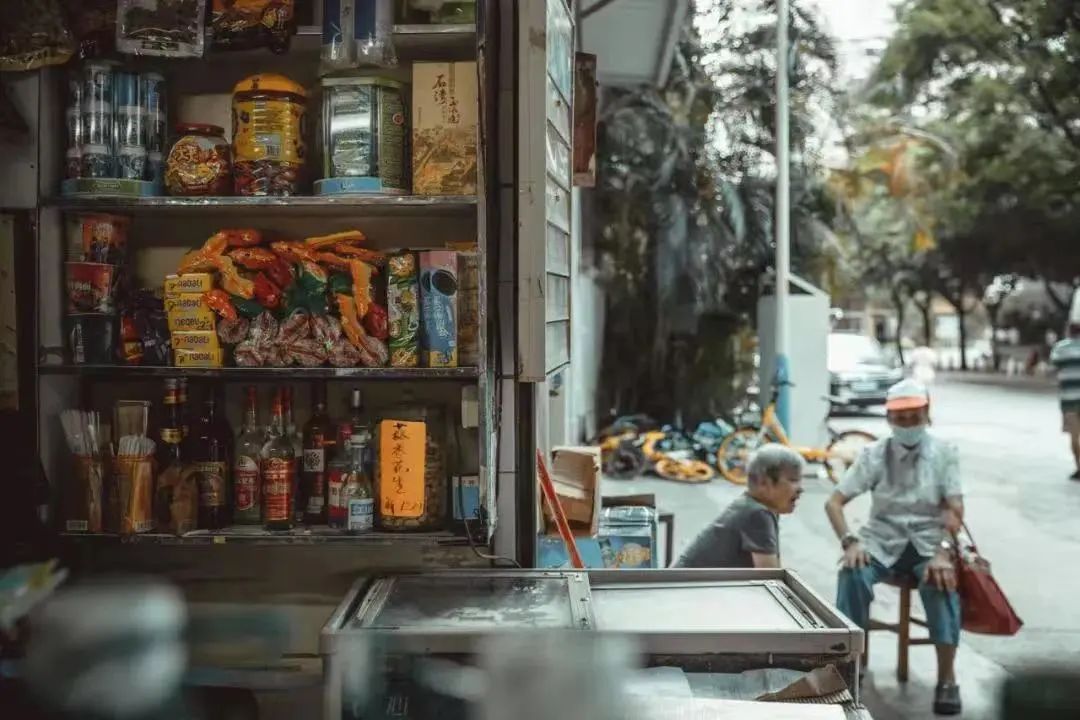 广州便利店遍地开花，士多终有一日会被取代吗？